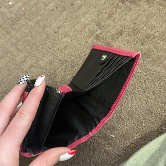 Women’s wallet - Picture 4 of 4